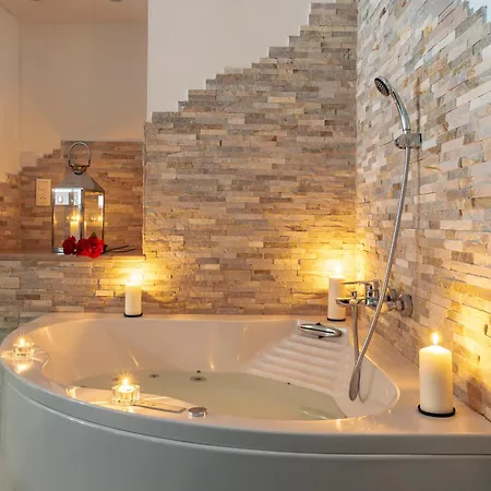 Avec Jacuzzi Proche Paris & Disneyland Apartment